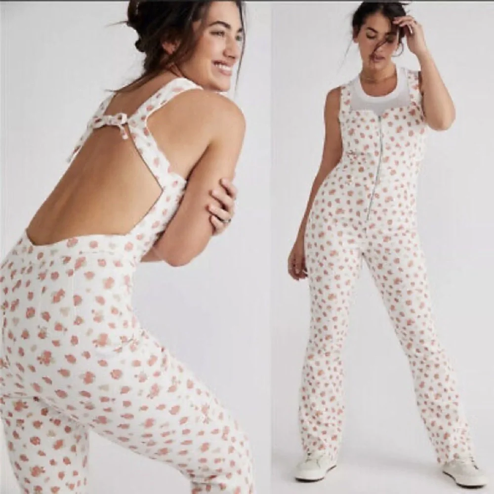 Rare Free People We the Free Crvy 2nd Avenue Strawberry Print Jumpsuit- Size 14 - Picture 2 of 6